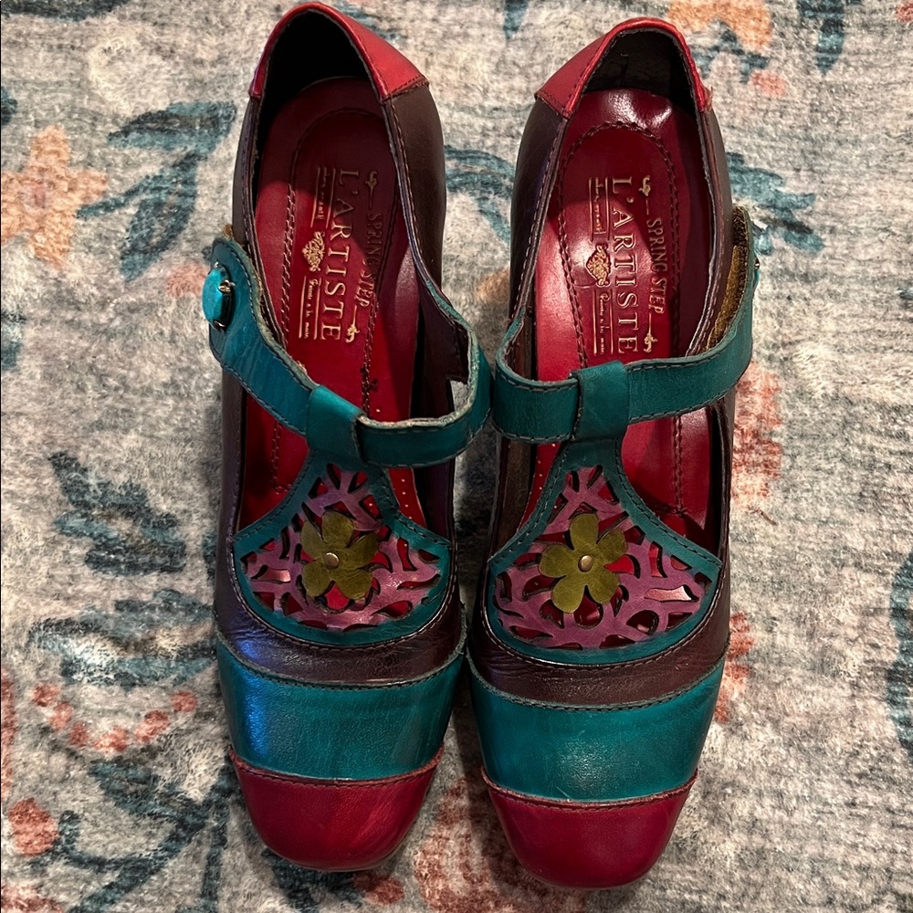 L’Artiste Spring Step Women's Multicolor Mary Jane Shoes